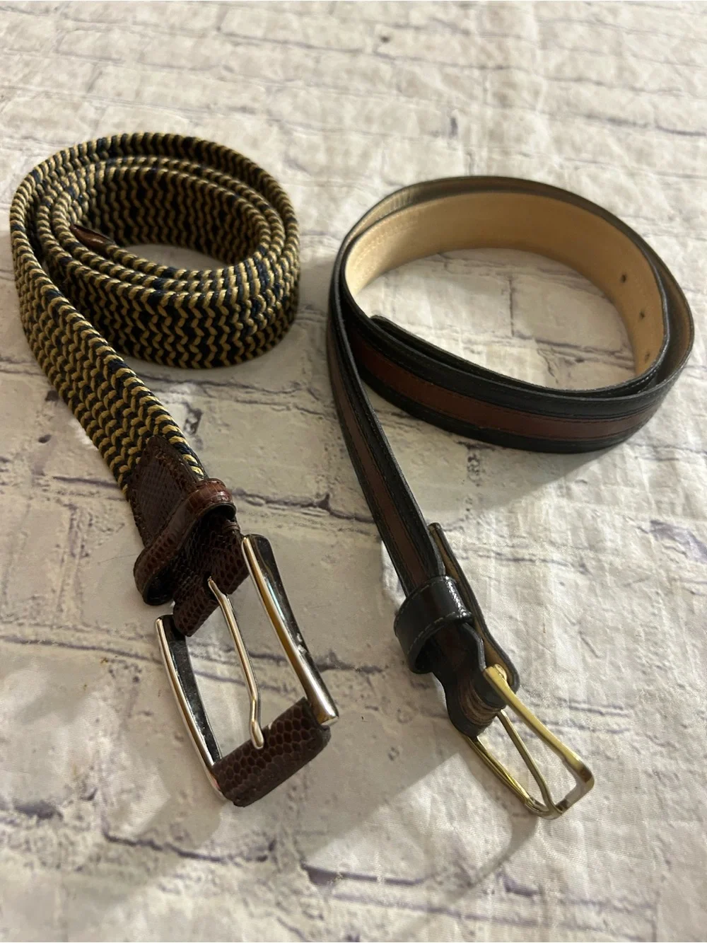 MEDICI FULL GRAIN LEATHER ON COWHIDE VTG & NAVY/TAN STRETCH CROC MEN BELTS